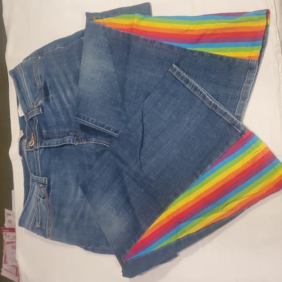 Levi’s 529 curvy boot cut UPCYCLED Flared Rainbow Insert Sz. 14S X 29 Blue Jeans - Picture 1 of 15